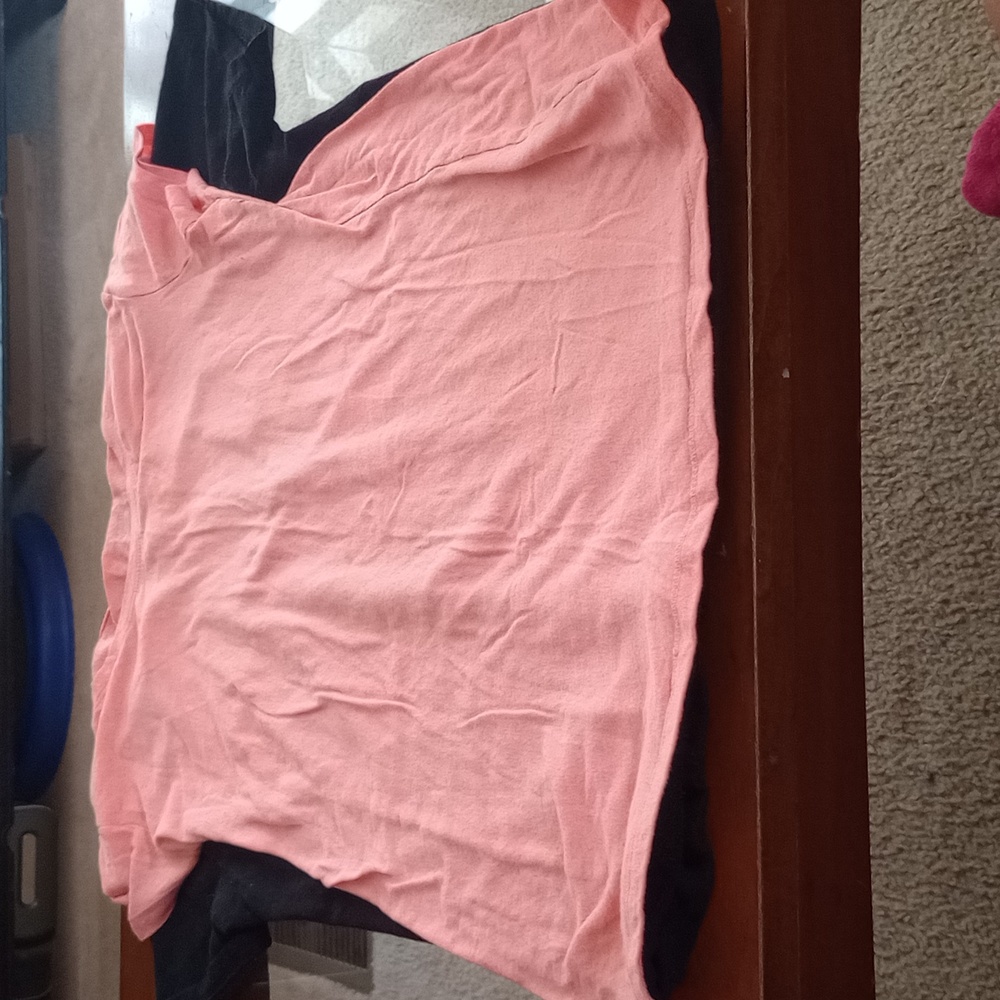 No Bo t shirt large